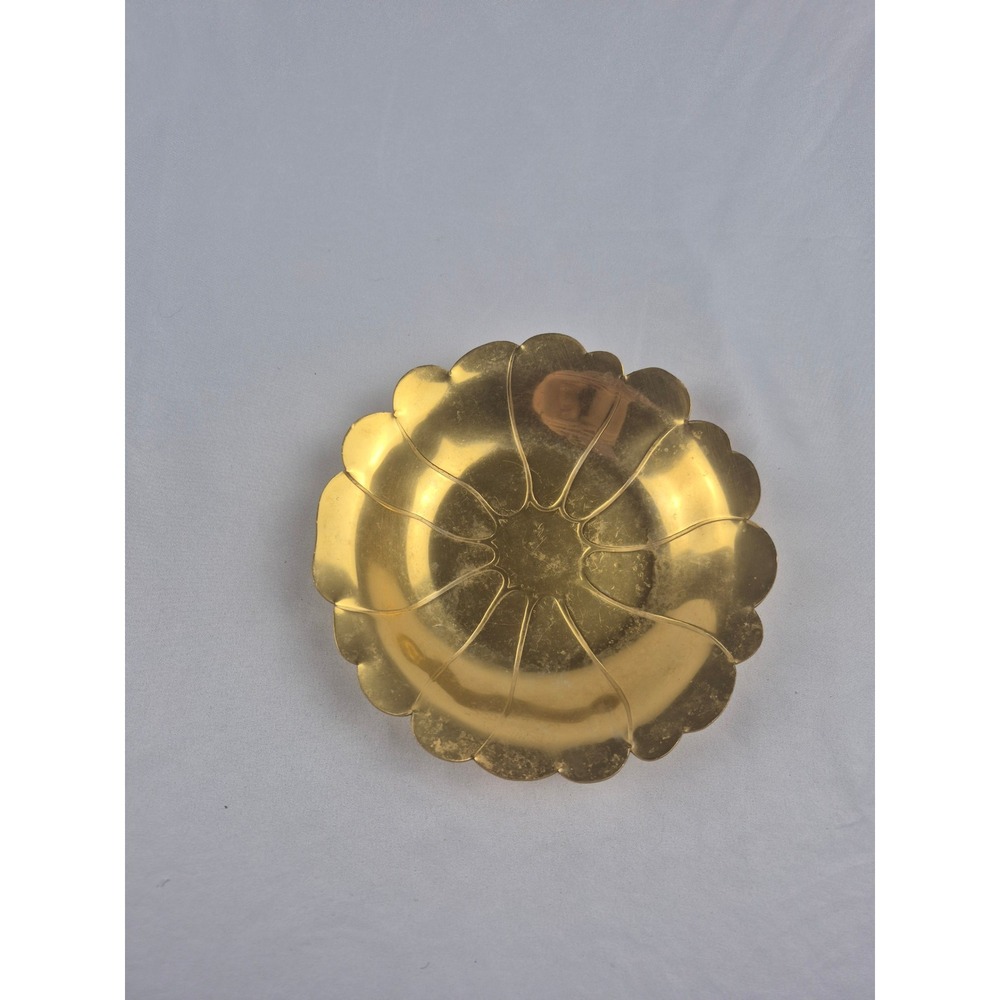 Vintage Neocraft by Everlast Gold Scalloped Flower Trinket Catchall Dish 6" MCM